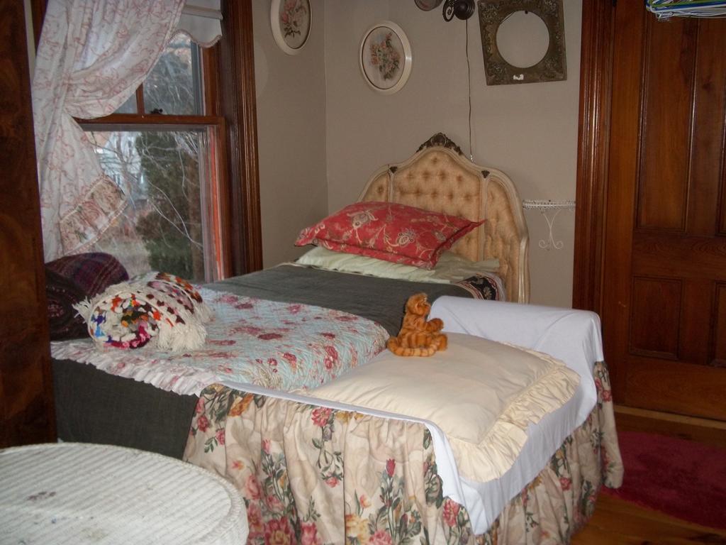Enchanted Nights Bed & Bath Kittery Oda fotoğraf