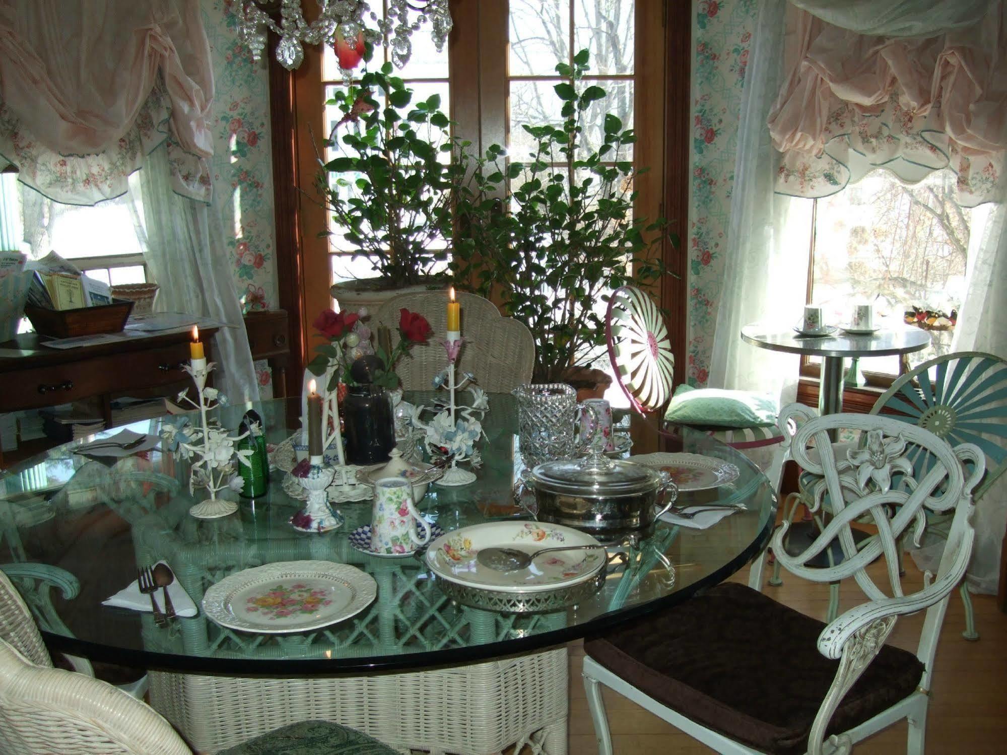 Enchanted Nights Bed & Bath Kittery Dış mekan fotoğraf